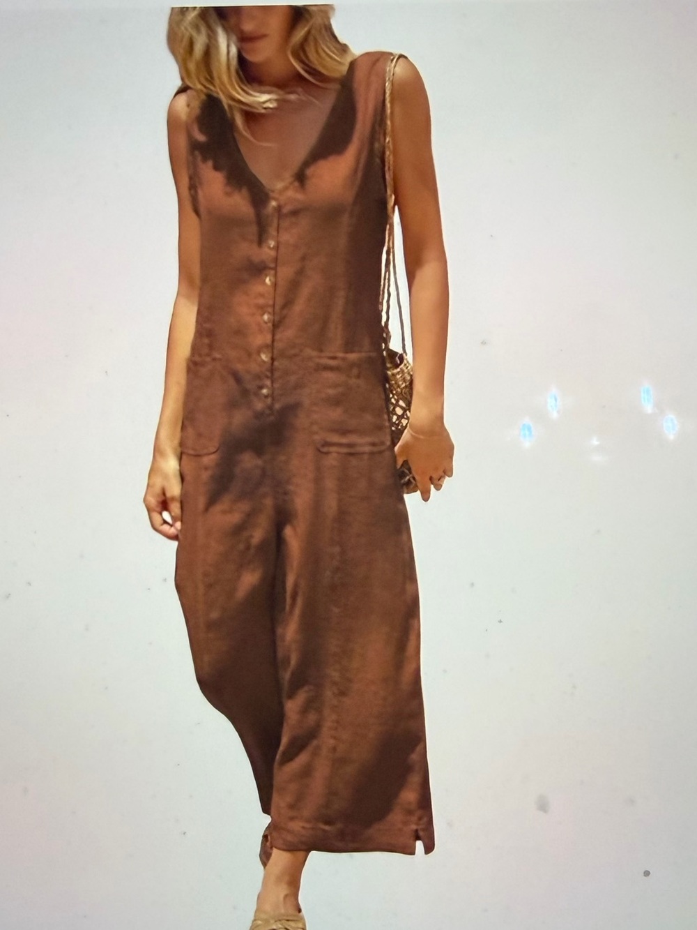 Sleeveless V-Neck Button Down Wide-Leg Jumpsuit NWT Size M 85% Cotton 15 Linen